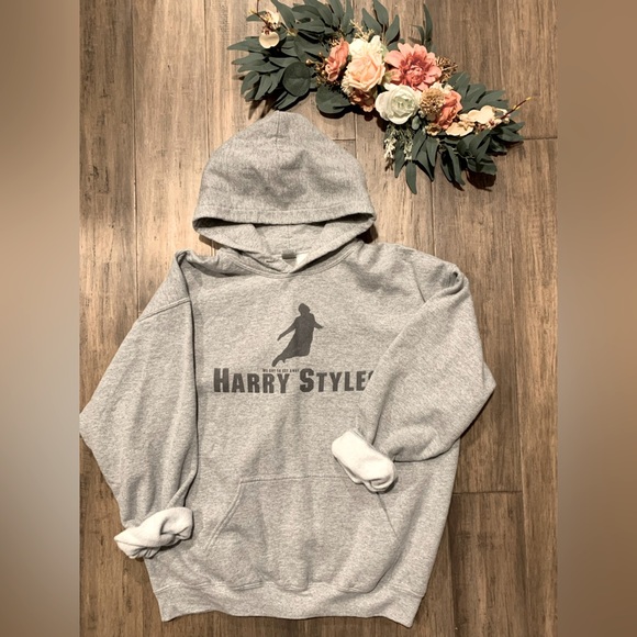 Harry Styles Sweatshirt - Picture 1 of 3